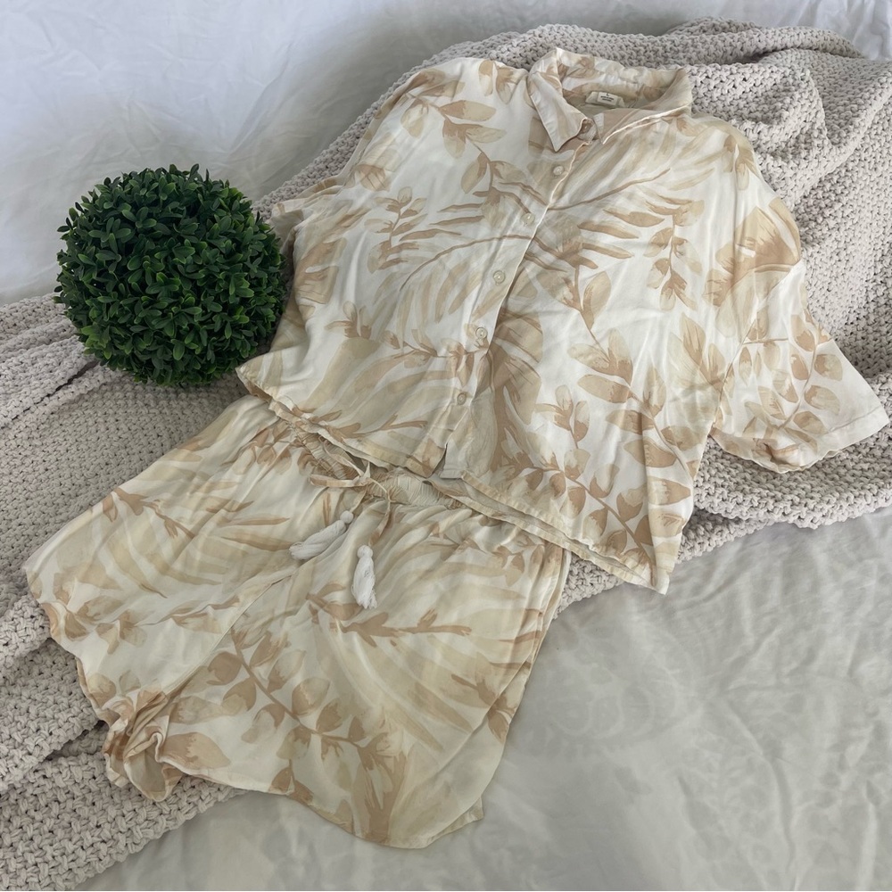 Elegant Tan and White Ruffled Swim Coverup Size L